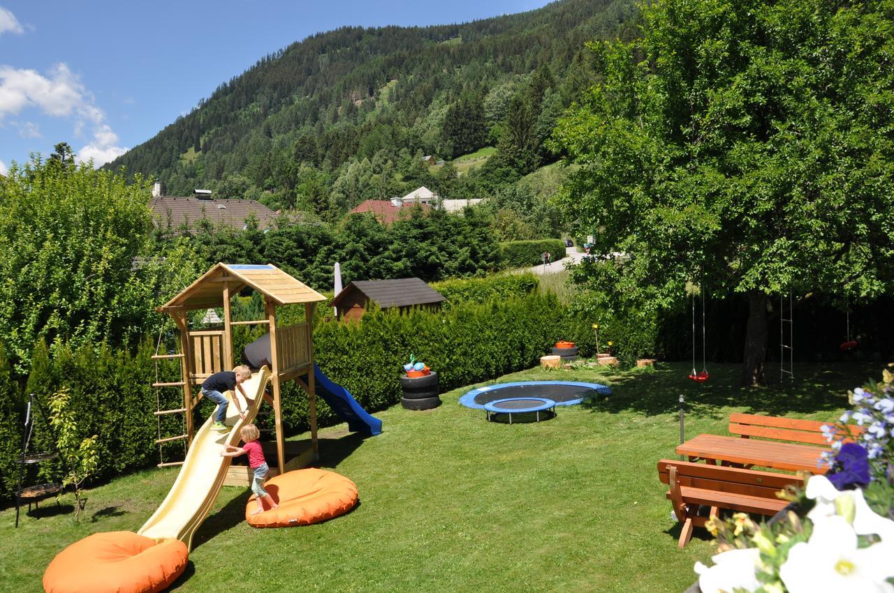 Haus Nohra Bed & Breakfast Sankt Michael im Lungau Bagian luar foto